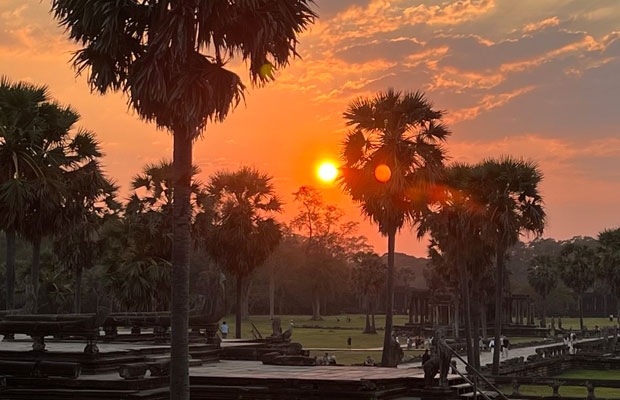 1 Day Private Tour : Experience of Sunrise